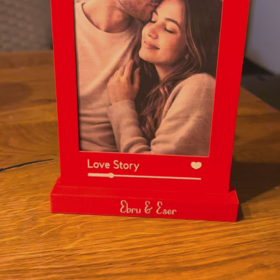 Video das zeigt, wie beim Auslesen des NFC Tags das Lied abgespielt wird.